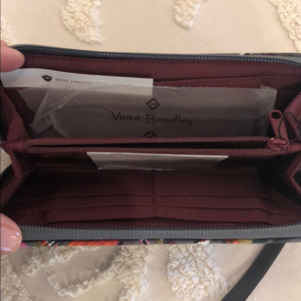 Wallet - Picture 3 of 3